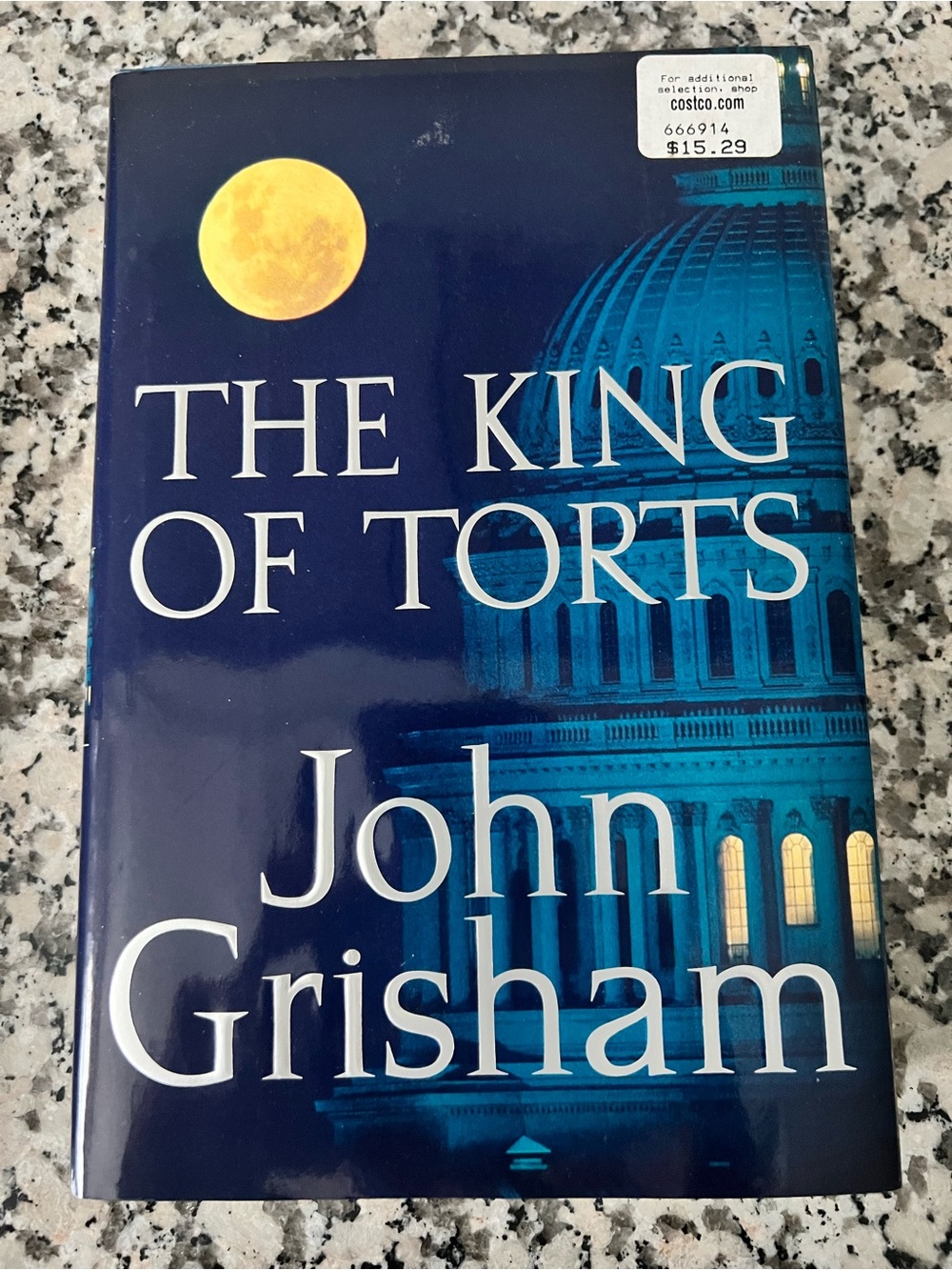 The King of Torts by John Grisham - Blue Cover